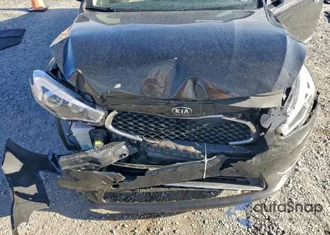 2016 Kia Cadenza Luxury z USA, uszkodzony, nr VIN KNALN4D76G5211162